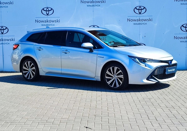 Toyota Corolla cena 98900 przebieg: 104963, rok produkcji 2021 z Wałbrzych małe 326